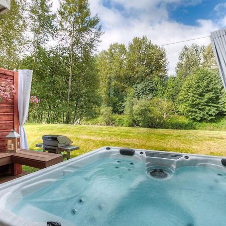 Moon River Suites #1 North Bend Eksteriør billede