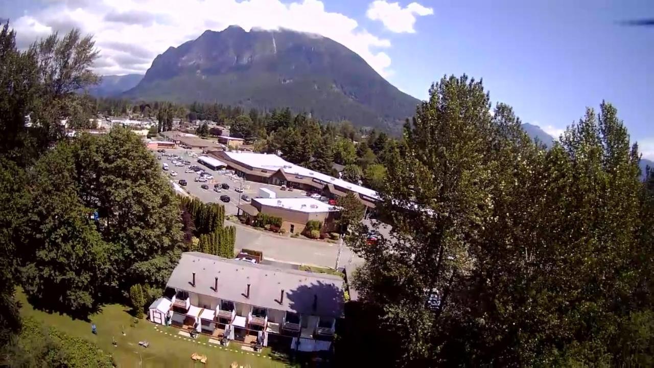 Moon River Suites #1 North Bend Eksteriør billede