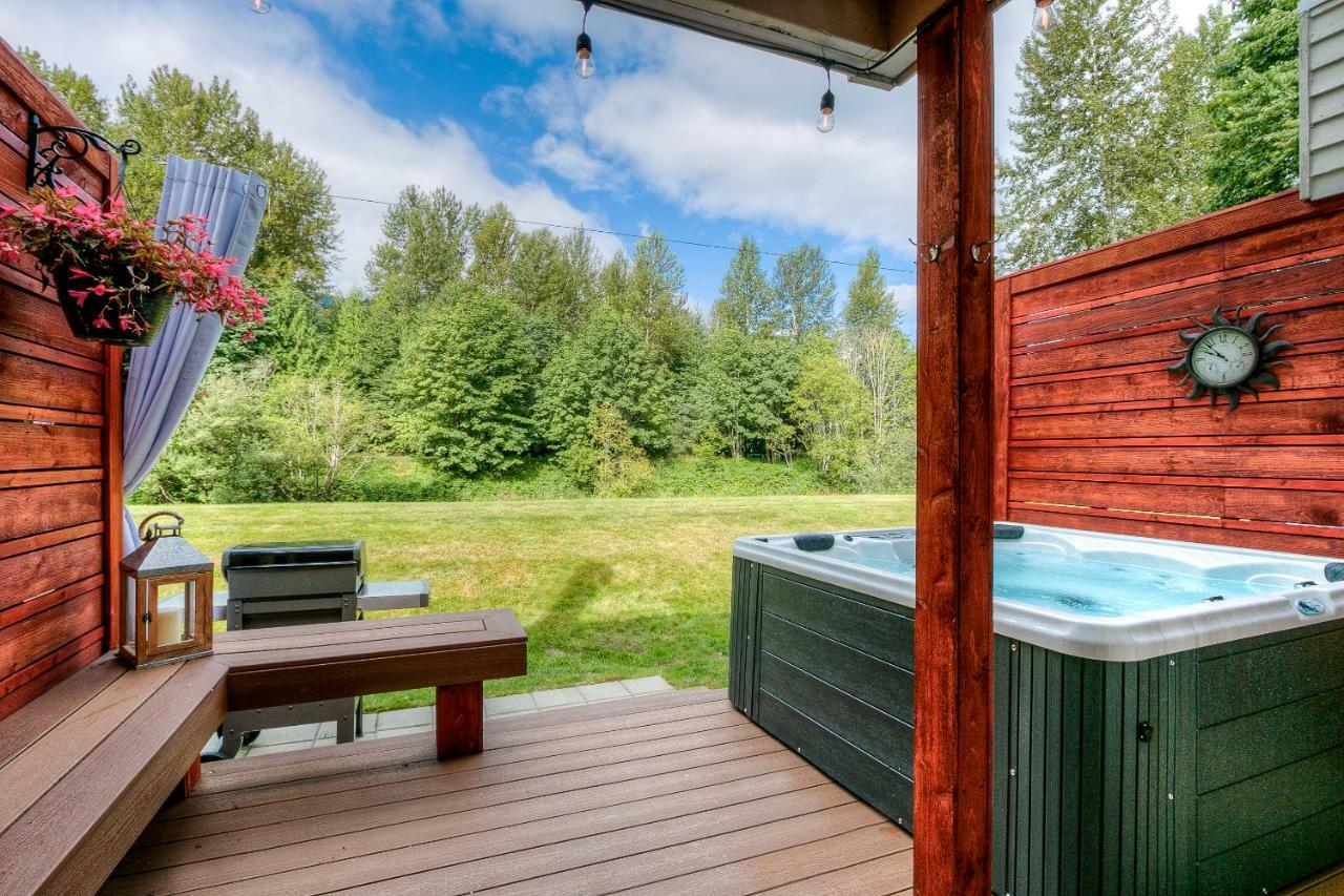Moon River Suites #1 North Bend Eksteriør billede