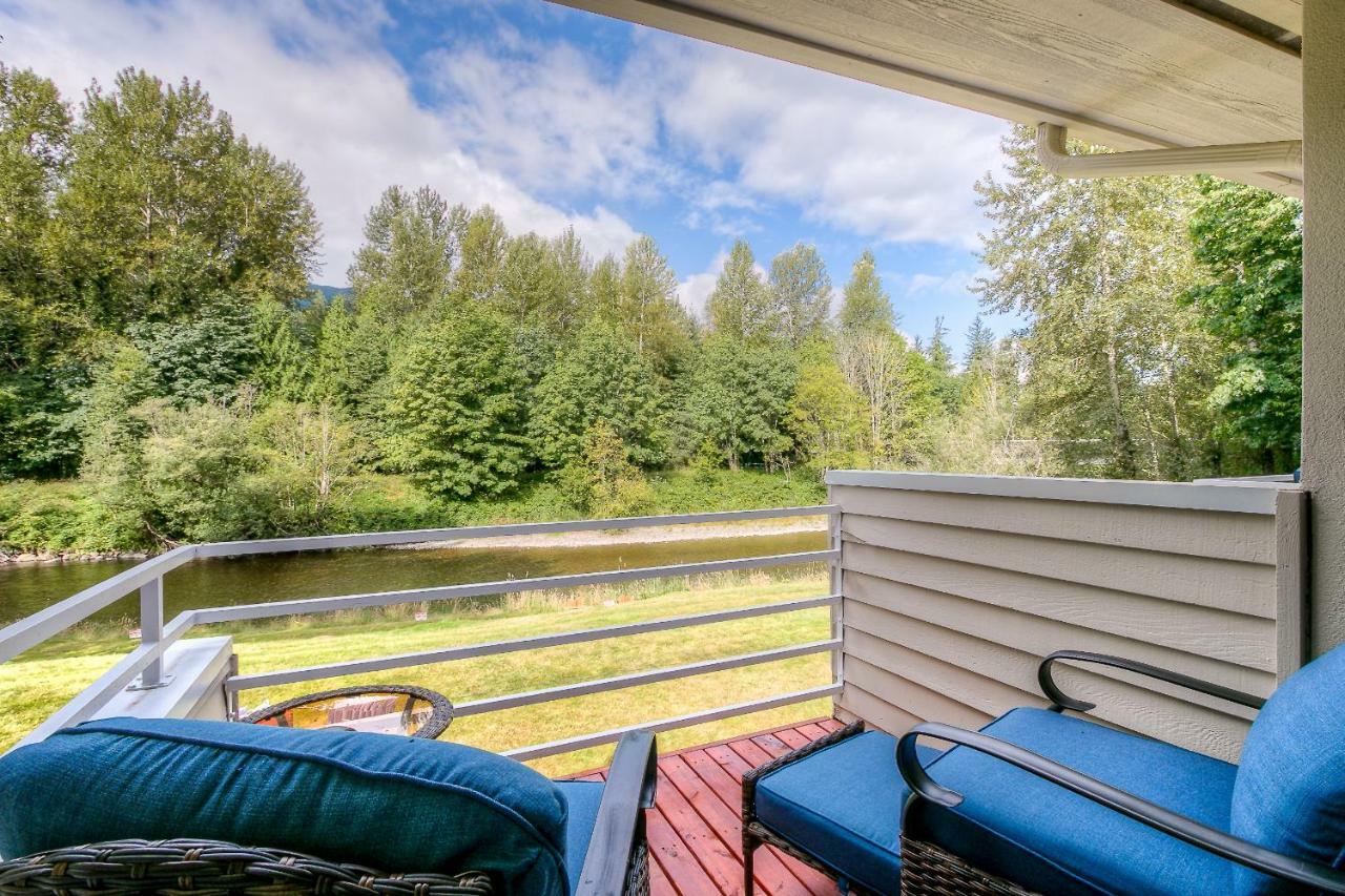 Moon River Suites #1 North Bend Eksteriør billede
